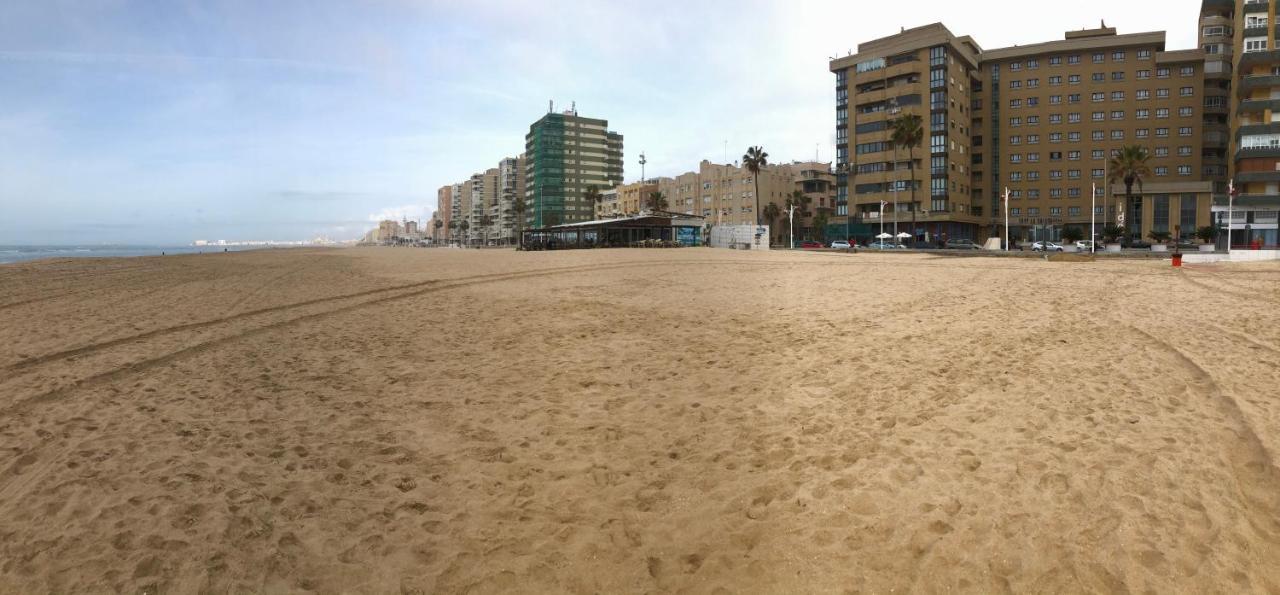 דירות קדיז Gatu Loft Trip 1ª Linea De Playa, Wifi, Aire Acc מראה חיצוני תמונה