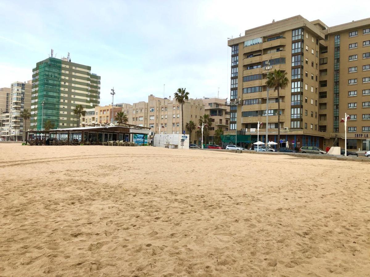 דירות קדיז Gatu Loft Trip 1ª Linea De Playa, Wifi, Aire Acc מראה חיצוני תמונה